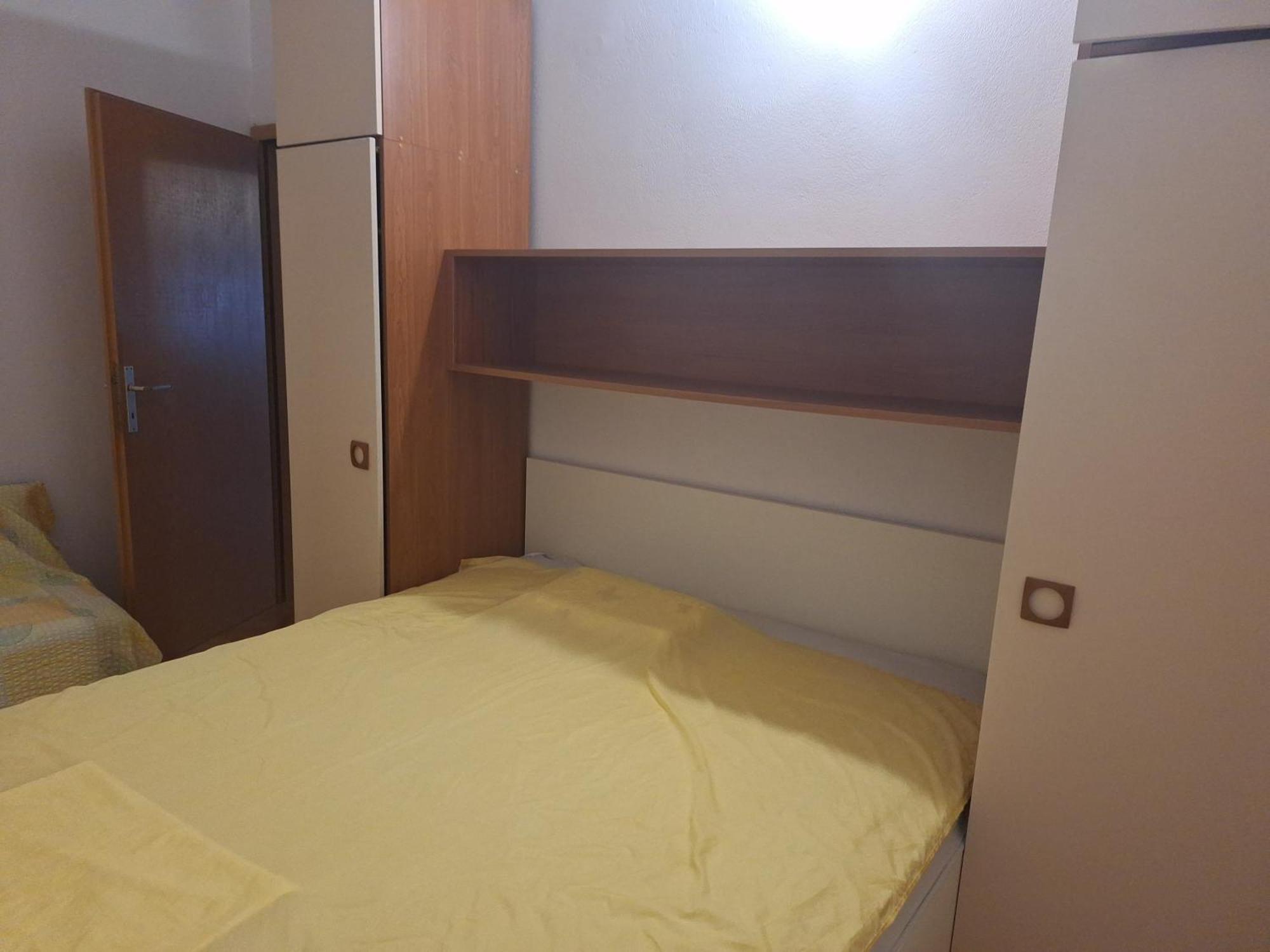 Apartments By The Sea Podgora, Makarska - 2615 外观 照片